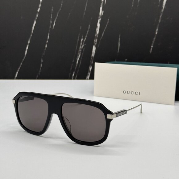 NEW GG1309S 005 UNISEX BLACK SILVER SHIELD SUNGLASSES GUCCI - Picture 1 of 13